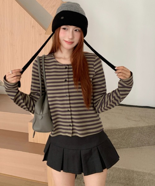 AsRiRe（アスリレイ）の「26aw  ヴィンテージライク配色ボーダーショート丈カーディガン（カーディガン/ボレロ・レディース・パープル/グリーン・M）」の7枚目の写真