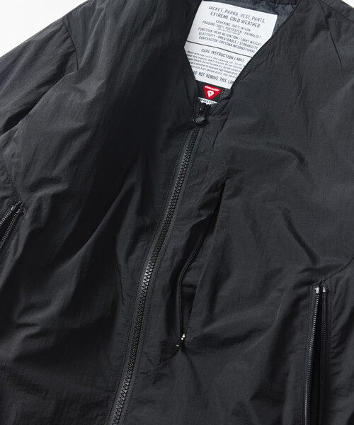 FREAK'S STORE(フリークスストア)の「PRIMALOFT LINER JACKET/プリマロフト ライナージャケット/ノーカラージャケット(ブルゾン・メンズ・ブラック/チャコールグレー/セージグリーン/ネイビー・SMALL/MEDIUM/LARGE)」の20枚目の写真