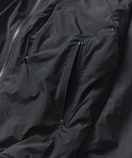 FREAK'S STORE(フリークスストア)の「PRIMALOFT LINER JACKET/プリマロフト ライナージャケット/ノーカラージャケット(ブルゾン・メンズ・ブラック/チャコールグレー/セージグリーン/ネイビー・SMALL/MEDIUM/LARGE)」の18枚目の写真