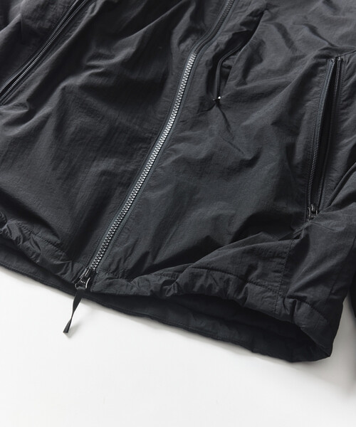 FREAK'S STORE(フリークスストア)の「PRIMALOFT LINER JACKET/プリマロフト ライナージャケット/ノーカラージャケット(ブルゾン・メンズ・ブラック/チャコールグレー/セージグリーン/ネイビー・SMALL/MEDIUM/LARGE)」の17枚目の写真