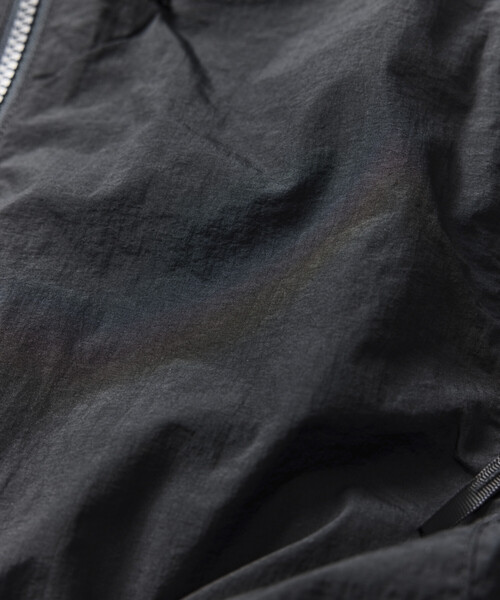 FREAK'S STORE(フリークスストア)の「PRIMALOFT LINER JACKET/プリマロフト ライナージャケット/ノーカラージャケット(ブルゾン・メンズ・ブラック/チャコールグレー/セージグリーン/ネイビー・SMALL/MEDIUM/LARGE)」の15枚目の写真
