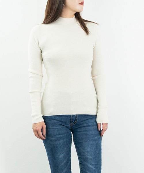 JOCOSA(ジョコサ)の「ウール混 モックネックリブニット(ニット/セーター・レディース・ブラウン/ブラック/ネイビー/ブルー/チャコール/ホワイト/アイボリー・FREE)」の2枚目の写真