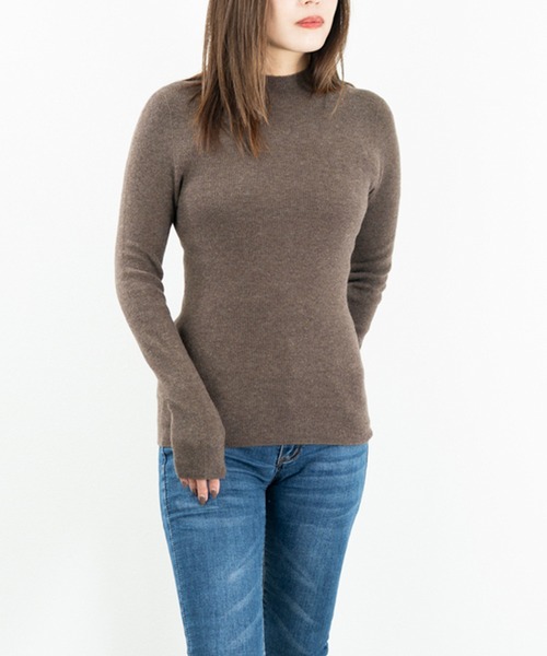 JOCOSA(ジョコサ)の「ウール混 モックネックリブニット(ニット/セーター・レディース・ブラウン/ブラック/ネイビー/ブルー/チャコール/ホワイト/アイボリー・FREE)」の22枚目の写真