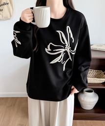 花柄刺繍スウェットプルオーバー