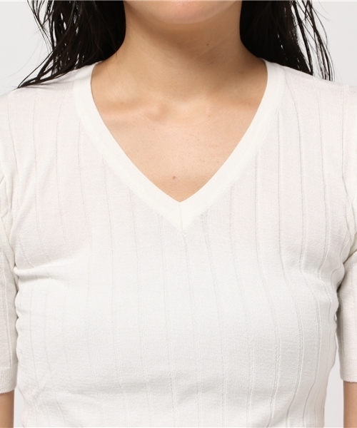 MOUSSY（マウジー）の「Vneck Rib tops（ニット/セーター・レディース・イエロー/ブルー/トップグレー/オフホワイト・FREE）」の10枚目の写真