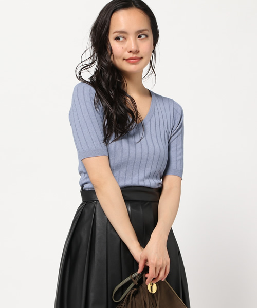 MOUSSY（マウジー）の「Vneck Rib tops（ニット/セーター・レディース・イエロー/ブルー/トップグレー/オフホワイト・FREE）」の6枚目の写真