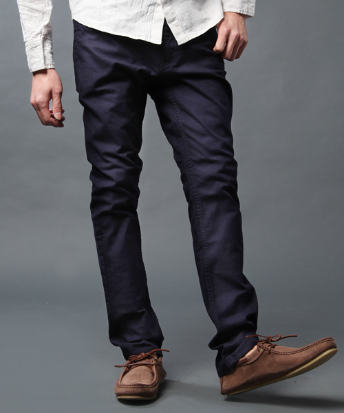 NANO universe（ナノユニバース）の「NUテーパードカラーパンツ　チノ（チノパンツ・メンズ・ホワイト/ブラック/グレー/ベージュ/グリーン/ライトカーキ/ネイビー/ボルドー・36/38/40）」の7枚目の写真