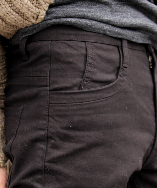 NANO universe（ナノユニバース）の「NUテーパードカラーパンツ　チノ（チノパンツ・メンズ・ホワイト/ブラック/グレー/ベージュ/グリーン/ライトカーキ/ネイビー/ボルドー・36/38/40）」の12枚目の写真