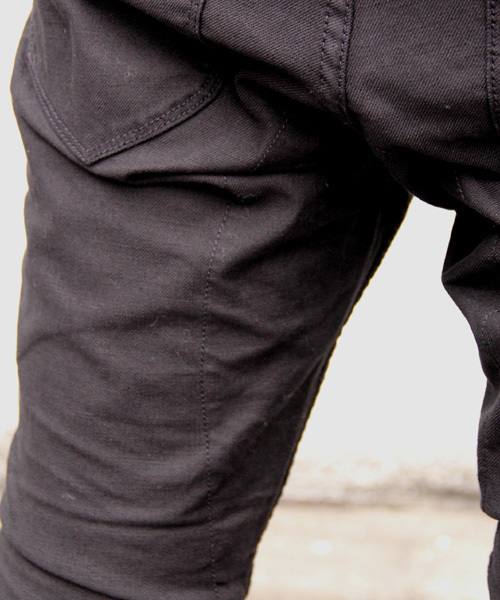 NANO universe（ナノユニバース）の「NUテーパードカラーパンツ　チノ（チノパンツ・メンズ・ホワイト/ブラック/グレー/ベージュ/グリーン/ライトカーキ/ネイビー/ボルドー・36/38/40）」の14枚目の写真