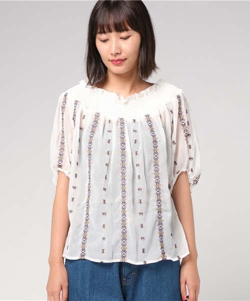 one after another NICE CLAUP（ワンアフターアナザーナイスクラップ）の「カラフル刺繍ブラウス（シャツ/ブラウス・レディース・オフホワイト/ブラック/イエロー・FREE）」の4枚目の写真