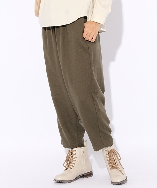 niko and...(ニコアンド)の「TRコクーンシャムパンツ【niko and ...】(その他パンツ・レディース・ブラック/グレー/カーキ/チャコール・4/3)」の1枚目の写真