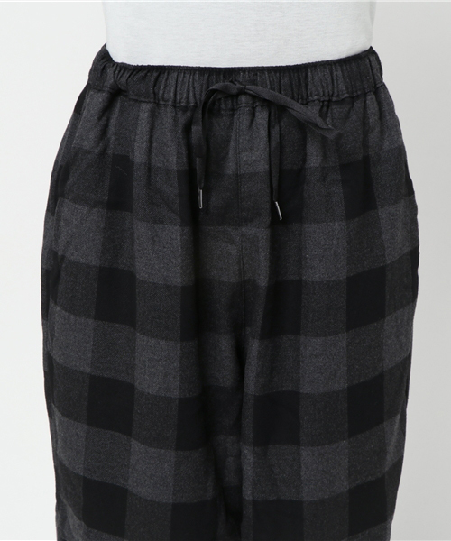 niko and...(ニコアンド)の「TRコクーンシャムパンツ【niko and ...】(その他パンツ・レディース・ブラック/グレー/カーキ/チャコール・4/3)」の8枚目の写真