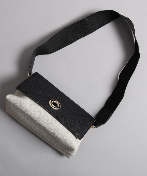 PLAIN CLOTHING（プレーンクロージング）の「バイカラー3wayバッグ（ショルダーバッグ・レディース・カーキ/キャメル/ブラック・FREE）」の21枚目の写真