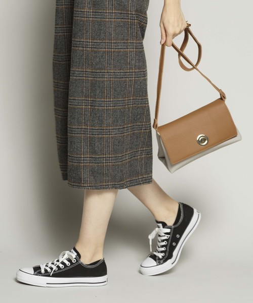 PLAIN CLOTHING（プレーンクロージング）の「バイカラー3wayバッグ（ショルダーバッグ・レディース・カーキ/キャメル/ブラック・FREE）」の18枚目の写真