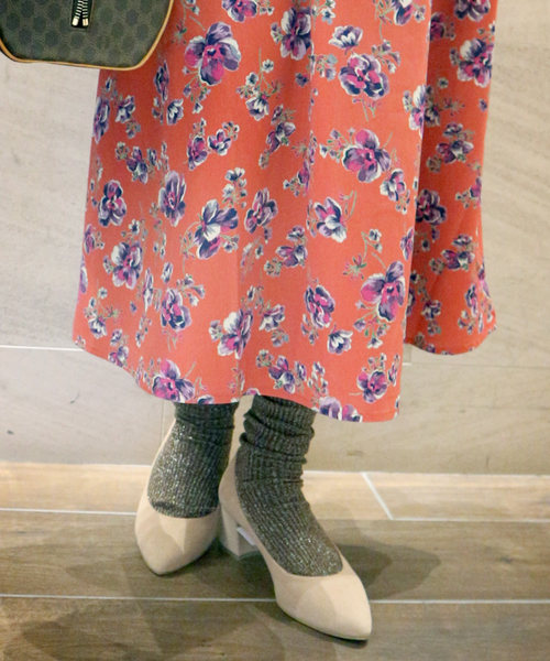 salle de bal（サルデバル）の「チャンキーヒールパンプス / 太ヒール / 低め パンプス（パンプス・レディース・ベージュ/ブルー/ブラック・L/M/S）」の9枚目の写真