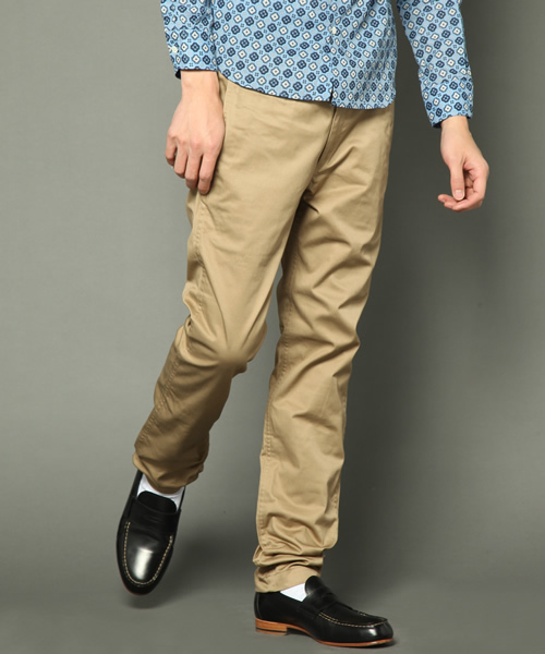 BEAUTY&YOUTH UNITED ARROWS（ビューティーアンドユースユナイテッドアローズ）の「MT∴ TC/ウエポン スキニー ノープリーツパンツ◆（チノパンツ・メンズ・ベージュ/ネイビー/ブラック・SMALL/MEDIUM/LARGE/X-LARGE）」の2枚目の写真