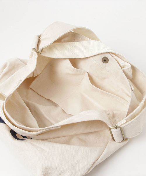 Lee（リー）の「【LEE】キャンパスショルダーバッグ（ショルダーバッグ・レディース・ネイビー・FREE）」の4枚目の写真