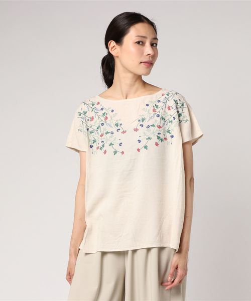 LBC（エルビーシー）の「刺繍ブラウス（シャツ/ブラウス・レディース・ホワイト/オフホワイト・M/L）」の6枚目の写真