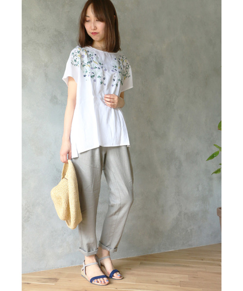 LBC（エルビーシー）の「刺繍ブラウス（シャツ/ブラウス・レディース・ホワイト/オフホワイト・M/L）」の7枚目の写真