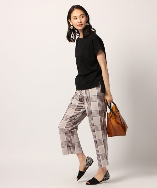 GLOBAL WORK(グローバルワーク)の「シルケットボートネックT半袖/799812(Tシャツ/カットソー・レディース・ホワイト/ブラック/カーキ・MEDIUM/LARGE)」の5枚目の写真