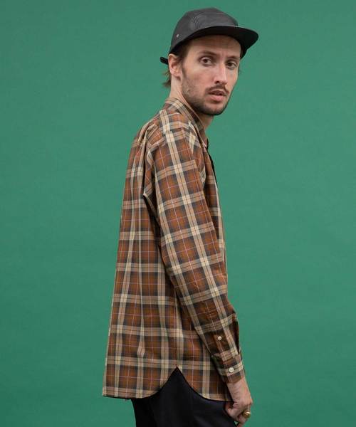 UNITED TOKYO(ユナイテッドトウキョウ)の「パターンショートポイントシャツ(シャツ/ブラウス・メンズ・ブラウン/グレー・1/2/3)」の6枚目の写真