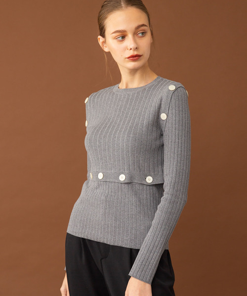 UNITED TOKYO（ユナイテッドトウキョウ）の「チェーンボタンアレンジニット（ニット/セーター・レディース・グレー/ブラック/ベージュ・1）」の6枚目の写真
