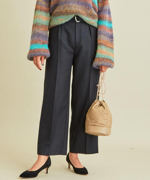 BEAUTY&YOUTH UNITED ARROWS(ビューティーアンドユースユナイテッドアローズ)の「BY∴ ウールタックベルトワイドパンツо(その他パンツ・レディース・オフホワイト/ネイビー/ライトブルー・SMALL/MEDIUM)」の3枚目の写真