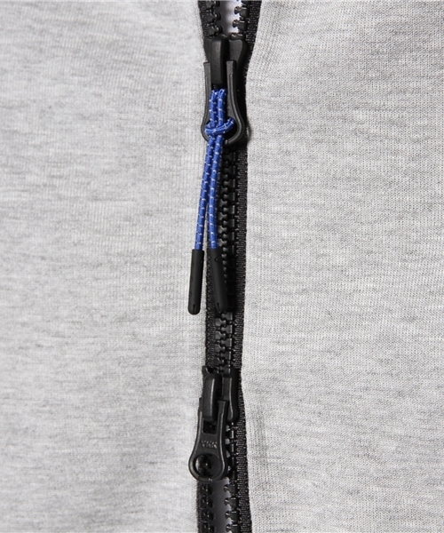 And A（アンドエー）の「NIKE TECH 98 TRACK JACKET（ジャージ・メンズ・ブラック/グレー/ネイビー・MEDIUM/SMALL/LARGE）」の7枚目の写真