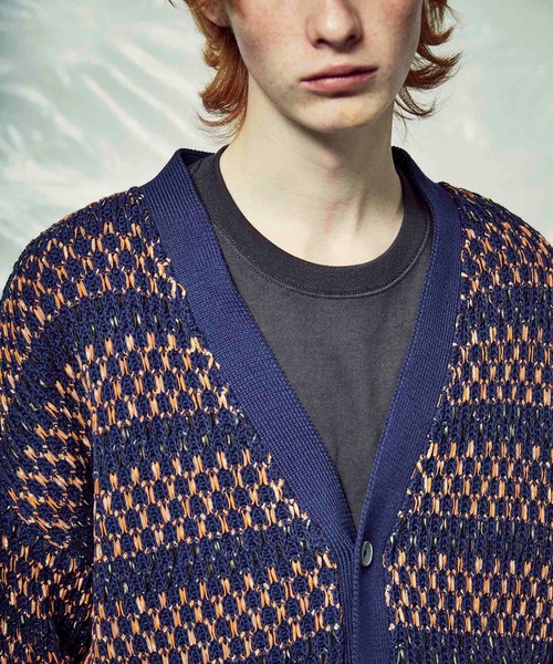 MAISON SPECIAL（メゾンスペシャル）の「タックジャガードボーダーオーバーサイズVネックカーディガン 【MAISON SPECIAL/メゾンスペシャル】（カーディガン/ボレロ・メンズ・ブラック/ネイビー・44/46）」の12枚目の写真