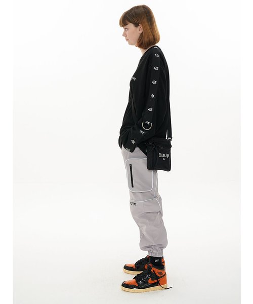 OY(オーワイ)の「3ロゴミニクロスサコッシュバッグ/BAG(ボディバッグ/ウエストポーチ・メンズ・ブラック・FREE)」の12枚目の写真