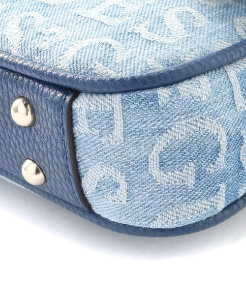 Guess（ゲス）の「BRIGHTSIDE Denim Shoulder Bag（ハンドバッグ）」 WEAR