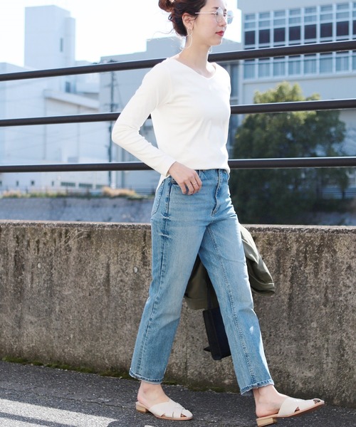 reca（レカ）の「シンプルVネックカットソー（Tシャツ/カットソー・レディース・オフホワイト/ブラック/グレイッシュベージュ/カーキ・M/L）」の21枚目の写真