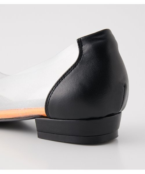 Neonクリアフラットパンプス