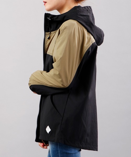 POWER TO THE PEOPLE（パワートゥーザピープル）の「【POWER TO THE PEOPLE】パッカブル ムービングストレッチ 配色切替マウンテンパーカー（マウンテンパーカー・メンズ・ベージュ/マルチ/ブラック/レッド/ブラウン・L/M/S/LL）」の7枚目の写真