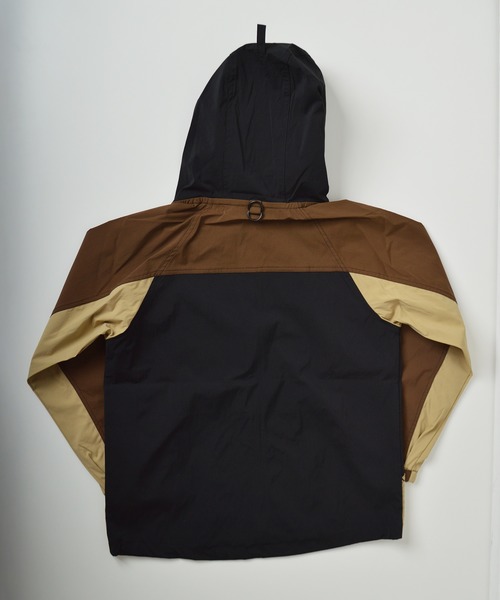 POWER TO THE PEOPLE（パワートゥーザピープル）の「【POWER TO THE PEOPLE】パッカブル ムービングストレッチ 配色切替マウンテンパーカー（マウンテンパーカー・メンズ・ベージュ/マルチ/ブラック/レッド/ブラウン・L/M/S/LL）」の10枚目の写真