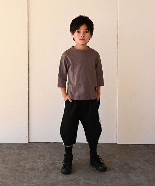 ZERO standerd（ゼロスタンダード）の「ゼロスタンダード ビッグロングTシャツ（Tシャツ/カットソー・キッズ・ピンク/ブラック/チャコールグレー/ブラウン/サンドベージュ・100cm/130cm/95cm/150cm/80ｃｍ/110cm/140cm/90cm/160cm/120cm）」の15枚目の写真