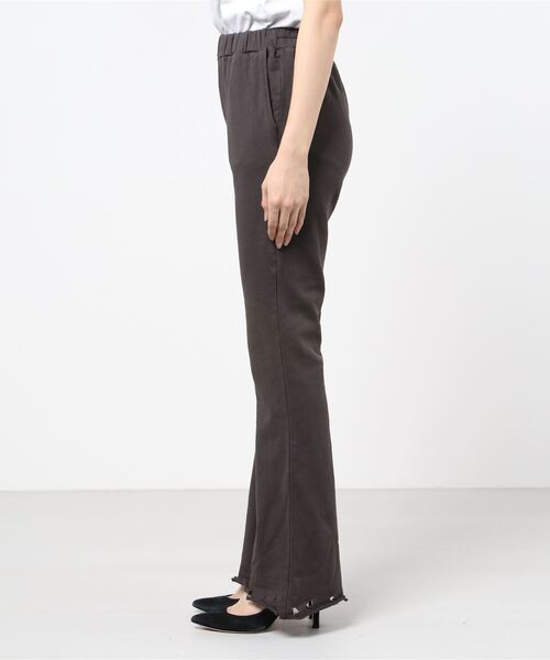 WEGO(ウィゴー)の「WEGO/ダメージフレアパンツ(スラックス・レディース・スミクロ・FREE)」の9枚目の写真