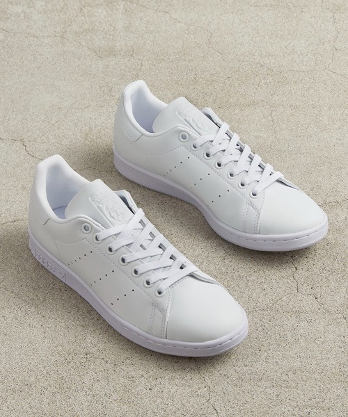 adidas（アディダス）の「スタンスミス [STAN SMITH]  / アディダスオリジナルス adidas Originals（スニーカー・メンズ・ホワイト×ホワイト/ホワイト×グリーン/ブラック/ホワイト×ネイビー/ホワイト・23.5cm/24.0cm/22.0cm/22.5cm/23.0cm/26.0cm/25.0cm/24.5cm/26.5cm/27.0cm/27.5cm/25.5cm/28.0cm/28.5cm/29.0cm）」の6枚目の写真