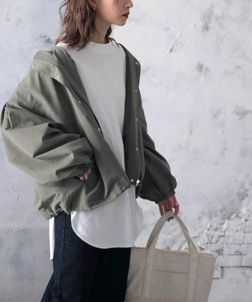 classicalelf(クラシカルエルフ)の「ぽってり袖の愛されシルエット。春まで使えるミドル丈ボリュームスリーブマウンテンパーカー(マウンテンパーカー・レディース・ブラック/ベージュ/カーキ/ピンク/キャメル/グリーン・MEDIUM/LARGE/X-LARGE)」の16枚目の写真