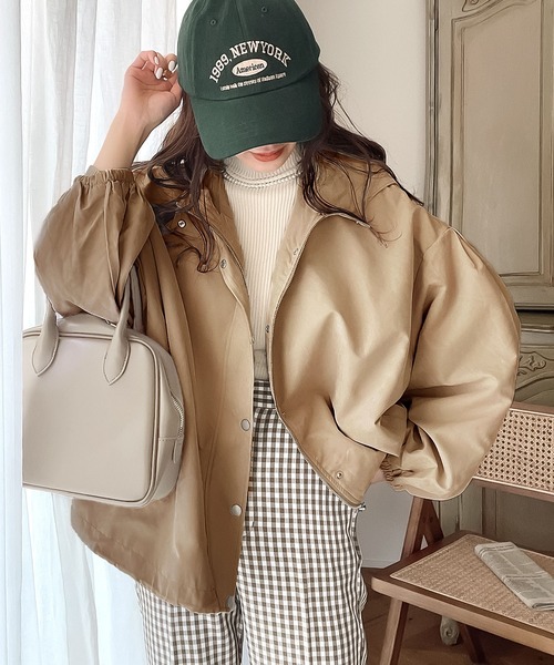 ま*る様 ボリュームパーカー　　アイボリー セール】ぽってり袖の愛されシルエット。春まで使えるミドル丈