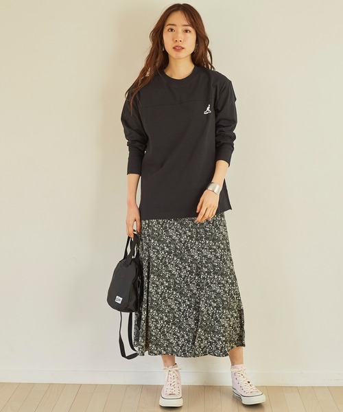 KANGOL EXTRA COMFORT（カンゴールエクストラコンフォート）の「バックプリントロゴ　ロングTシャツ（Tシャツ/カットソー・レディース・ライトベージュ/クリーム/ブラック/オフホワイト・M/L/LL）」の17枚目の写真