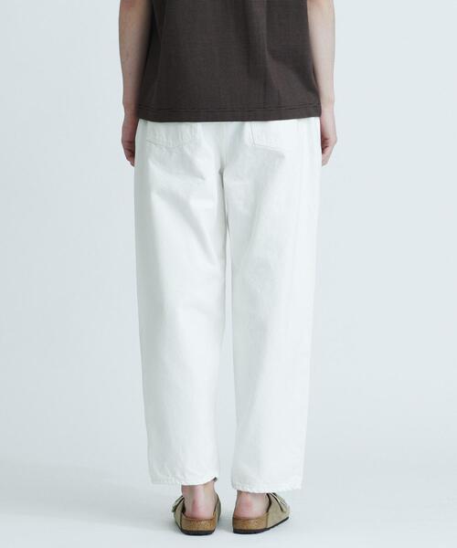 BEAUTY&YOUTH UNITED ARROWS(ビューティーアンドユースユナイテッドアローズ)の「BY バルーンシルエット 5P スラブデニムパンツ(デニムパンツ・メンズ・ブラック/ホワイト/コバルトブルー・28inch/30inch/32inch/34inch)」の11枚目の写真