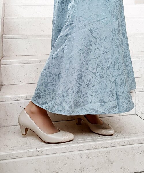 grove（グローブ）の「やわここち（Ｒ）Ｖカットパンプス５５（パンプス・レディース・サックスブルー系3/アイボリー系4/ベージュ系3/ブラック・30/35/45/50/25/40/20）」の4枚目の写真