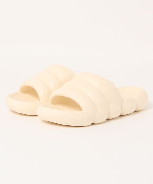 FREE BLUES(フリーブルース)の「やわらかシャワースリッパ 厚底(ルームシューズ/スリッパ・レディース・アイボリー/イエロー/ブラック/ピンク/グリーン/ダークグリーン/ブルー・S/L/M)」の17枚目の写真