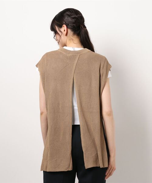 Birthday room（バースデイルーム）の「後ろスリットニットベスト（ベスト・レディース・ブラック/オリーブ/モカ・FREE）」の4枚目の写真