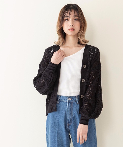 INNOCENT BLUE（イノセントブルー）の「【innocent blue/イノセントブルー】透かし柄  かぎ針編　Ｖネックカーデガン　ボリュームスリーブ　ドロップショルダー（カーディガン/ボレロ・レディース・ブルー/ライトグリーン/アイボリー/ブラック/ライトブラウン/ライトベージュ・MEDIUM）」の17枚目の写真