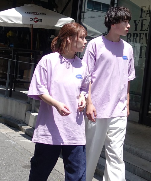 anown(アノン)の「ペロリンガール バックプリントオーバーサイズ 半袖Tシャツ【イラストレーター佐藤なつみ×anown 限定コラボ】(Tシャツ/カットソー・レディース・ホワイト/パープル・M/L)」の16枚目の写真