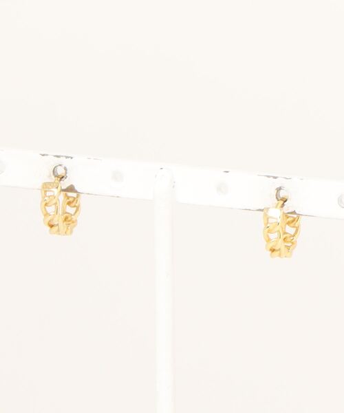 florist（フローリスト）の「【6種展開】小ぶりフープピアス（ピアス（両耳用）・レディース・ゴールド系その他2/シルバー系その他2/ゴールド系その他3/シルバー系その他3/ゴールド系その他4/シルバー系その他4/ゴールド系その他5/シルバー系その他5/ゴールド系その他6/シルバー系その他6/シルバー系その他7/ゴールド系その他7・FREE）」の19枚目の写真