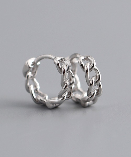 florist（フローリスト）の「【6種展開】小ぶりフープピアス（ピアス（両耳用）・レディース・ゴールド系その他2/シルバー系その他2/ゴールド系その他3/シルバー系その他3/ゴールド系その他4/シルバー系その他4/ゴールド系その他5/シルバー系その他5/ゴールド系その他6/シルバー系その他6/シルバー系その他7/ゴールド系その他7・FREE）」の3枚目の写真