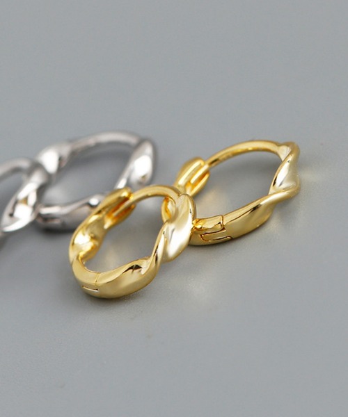 florist（フローリスト）の「【6種展開】小ぶりフープピアス（ピアス（両耳用）・レディース・ゴールド系その他2/シルバー系その他2/ゴールド系その他3/シルバー系その他3/ゴールド系その他4/シルバー系その他4/ゴールド系その他5/シルバー系その他5/ゴールド系その他6/シルバー系その他6/シルバー系その他7/ゴールド系その他7・FREE）」の13枚目の写真